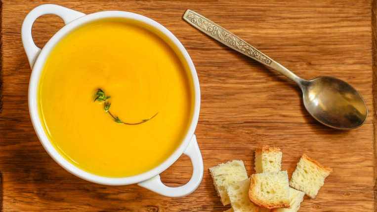 מרק כתום חינמי - חלי ממן