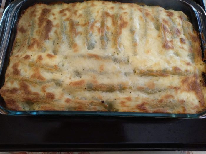 קנלוני ממולא תרד וריקוטה