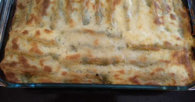 קנלוני ממולא תרד וריקוטה