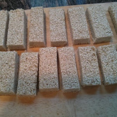 חטיפי שומשום