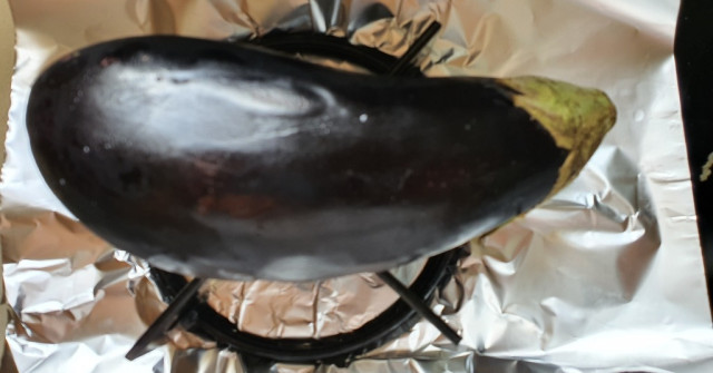 סלט חצילים בטחינה