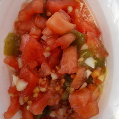 סלט עגבניות חריף