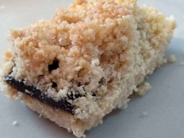 עוגת פירורים עם קמח שקדים