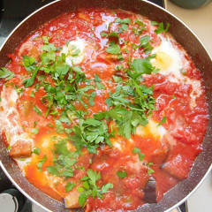 שקשוקה חצילים