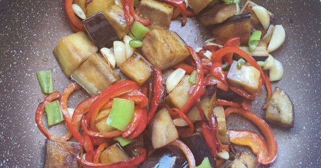 שקשוקה חצילים