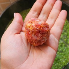 קציצות בשר עם אפונה