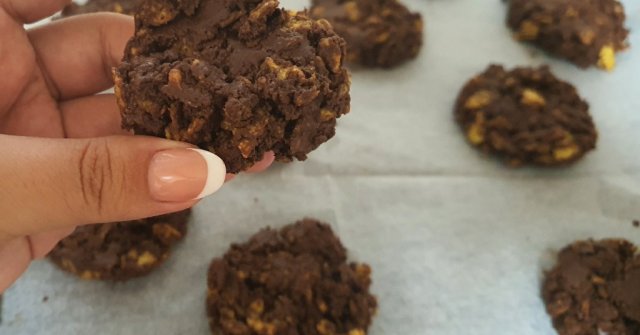 חטיפי קורנפלקס ושוקולד