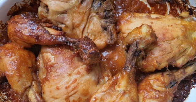 עוף ברוטב חמאת בוטנים