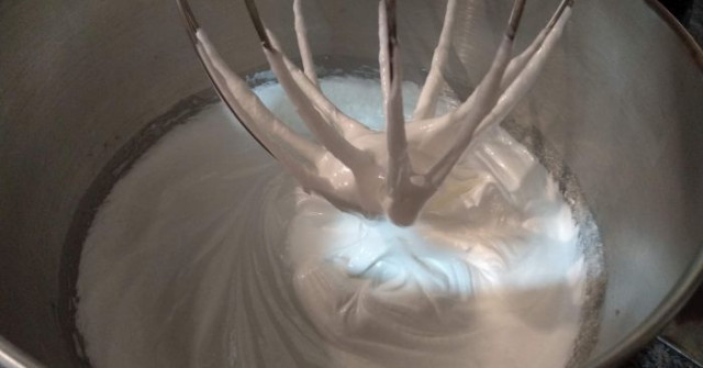 עוגת קונקורד (עוגת אלף נשיקות)