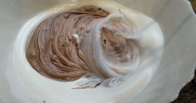 עוגת קונקורד (עוגת אלף נשיקות)