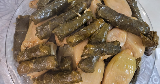 עלי גפן ממולאים (יפרח)