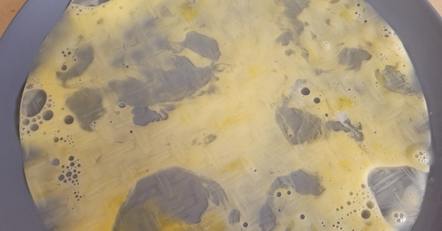 חביתה עם דפי אורז ( דומה לחביטורטי)