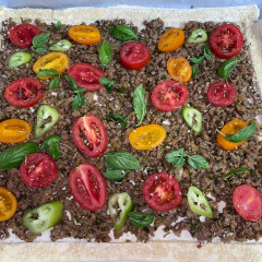 בורקס פיצה בשר