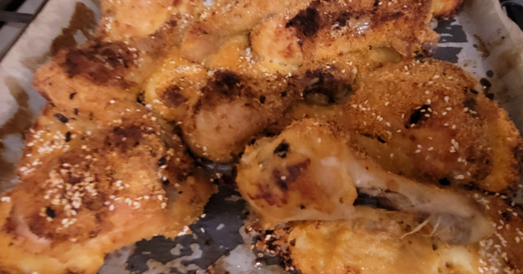 עוף ותפוחי אדמה בפירורים