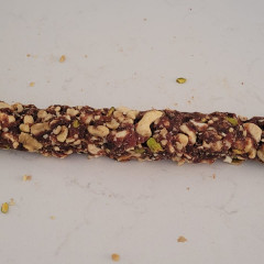 רולדת תמרים ופיצוחים