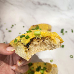 ממרח פלפלים וגבינה