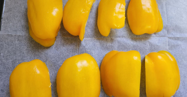 ממרח פלפלים וגבינה